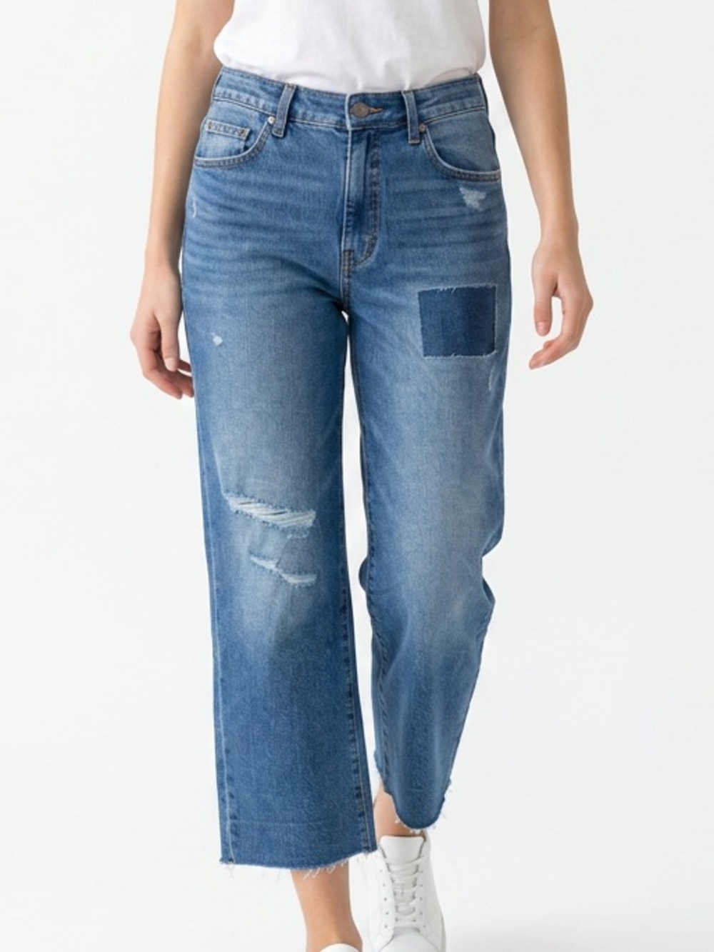 Jessica Simpson NWT Zinnia Wide‎ Leg Boyfriend Jeans Womens 4 Blue Distressed